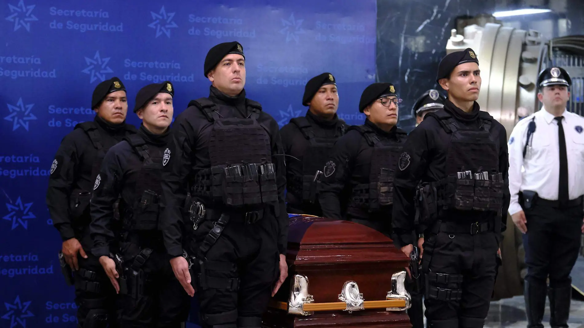 Homenaje Policías